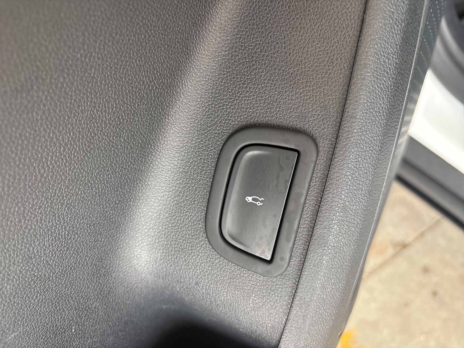 2024 Chevrolet Traverse FWD LS