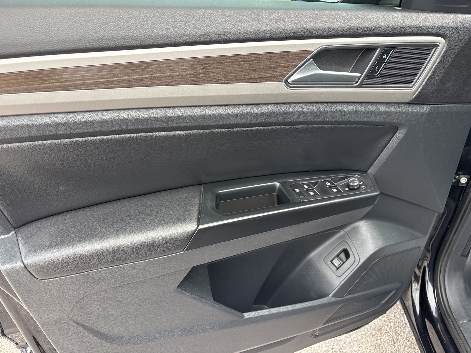 2019 Volkswagen Atlas 3.6L V6 SEL R-Line