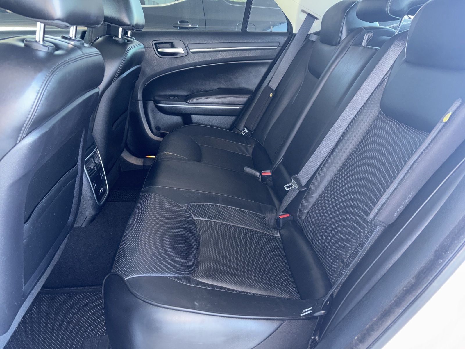 2019 Chrysler 300 Limited