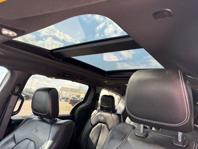 2023 Chrysler Pacifica Touring L AWD