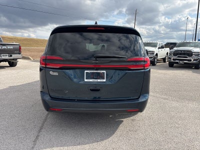2023 Chrysler Pacifica Touring L AWD