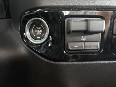 2025 Chevrolet Silverado 2500HD 4WD Crew Cab Standard Bed LT