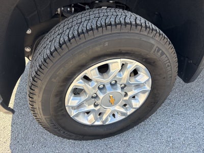 2025 Chevrolet Silverado 2500HD 4WD Crew Cab Standard Bed LT