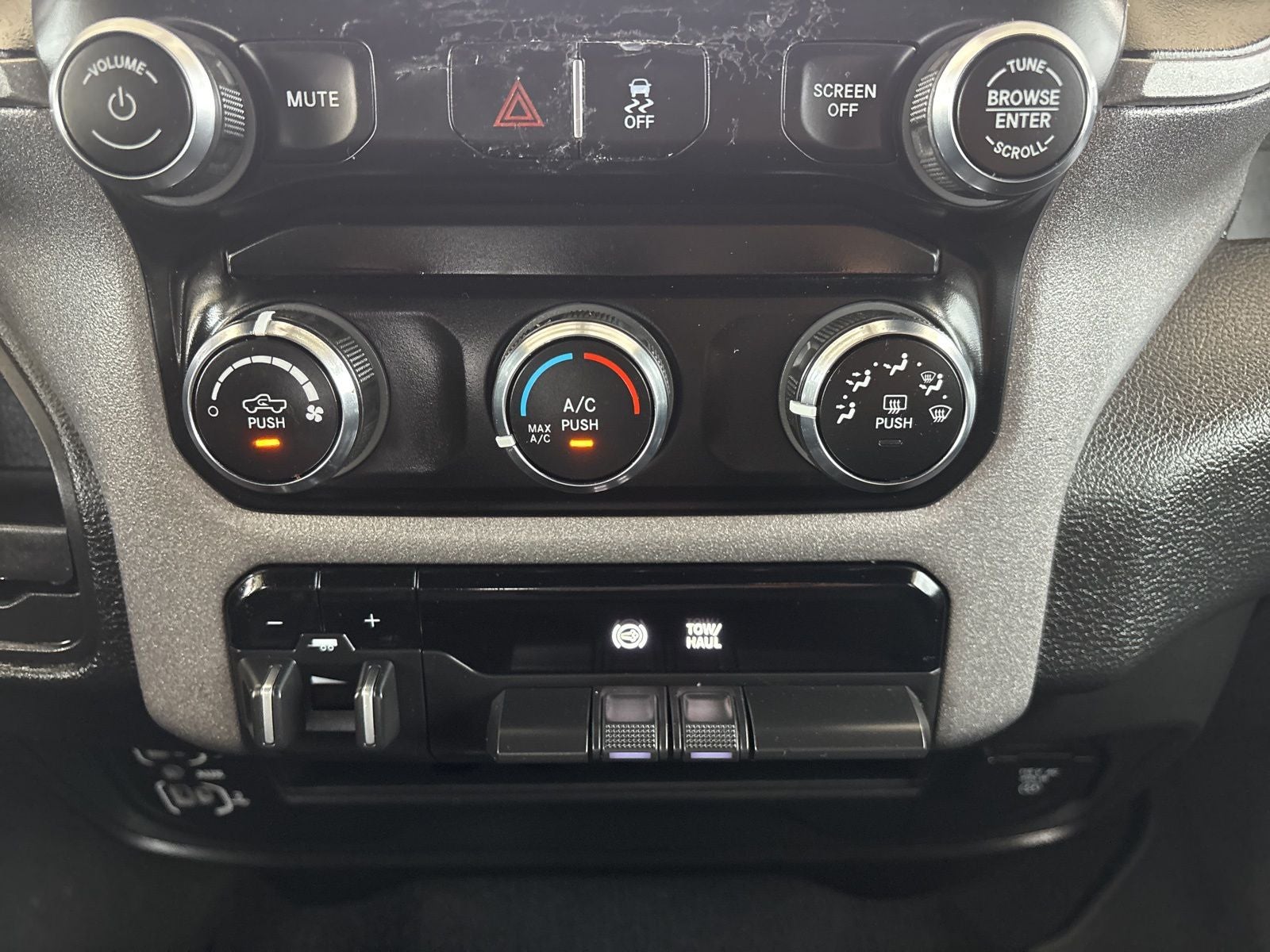 2024 RAM Ram 3500 Tradesman Crew Cab 4x4 8' Box