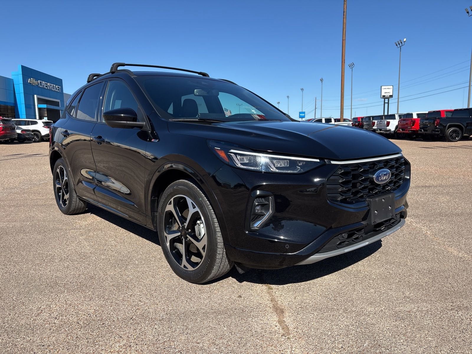 2023 Ford Escape ST-Line Elite