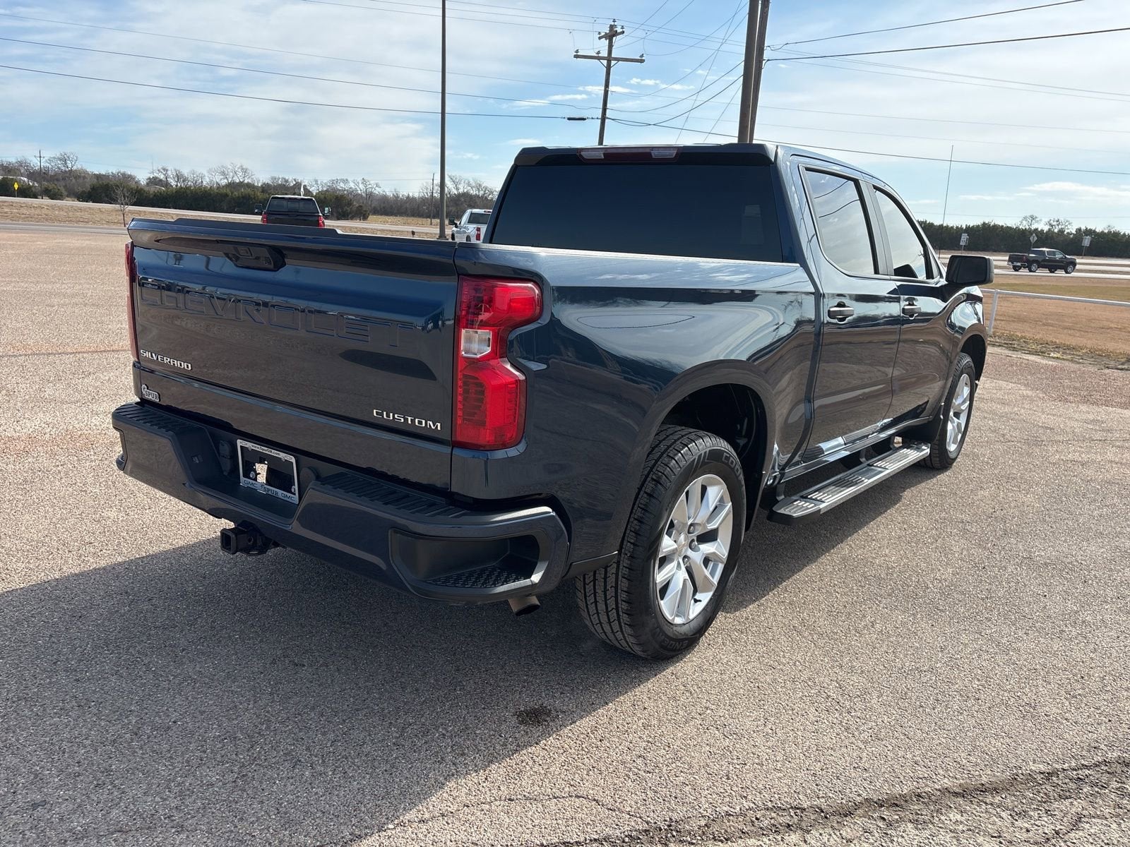 2022 Chevrolet Silverado 1500 Custom