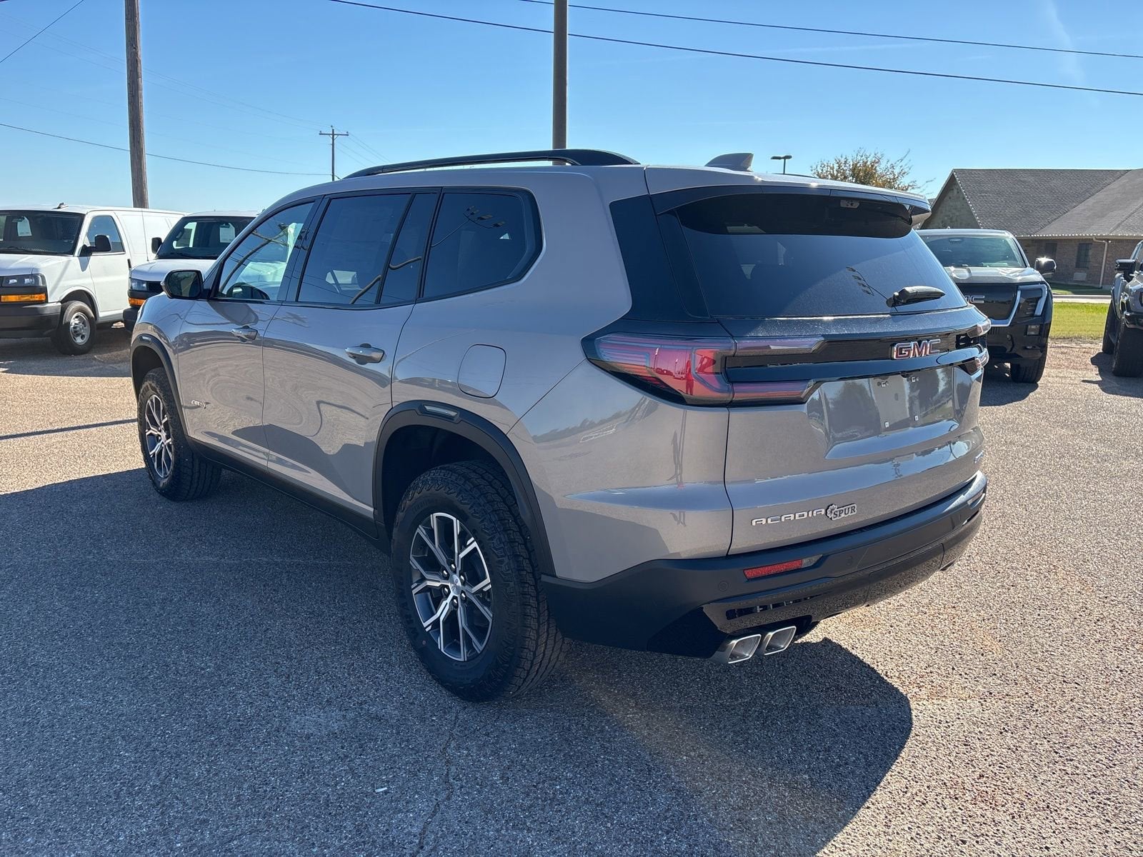 2026 GMC Acadia AT4