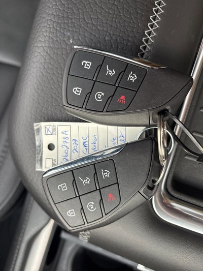 2023 GMC Yukon XL Denali