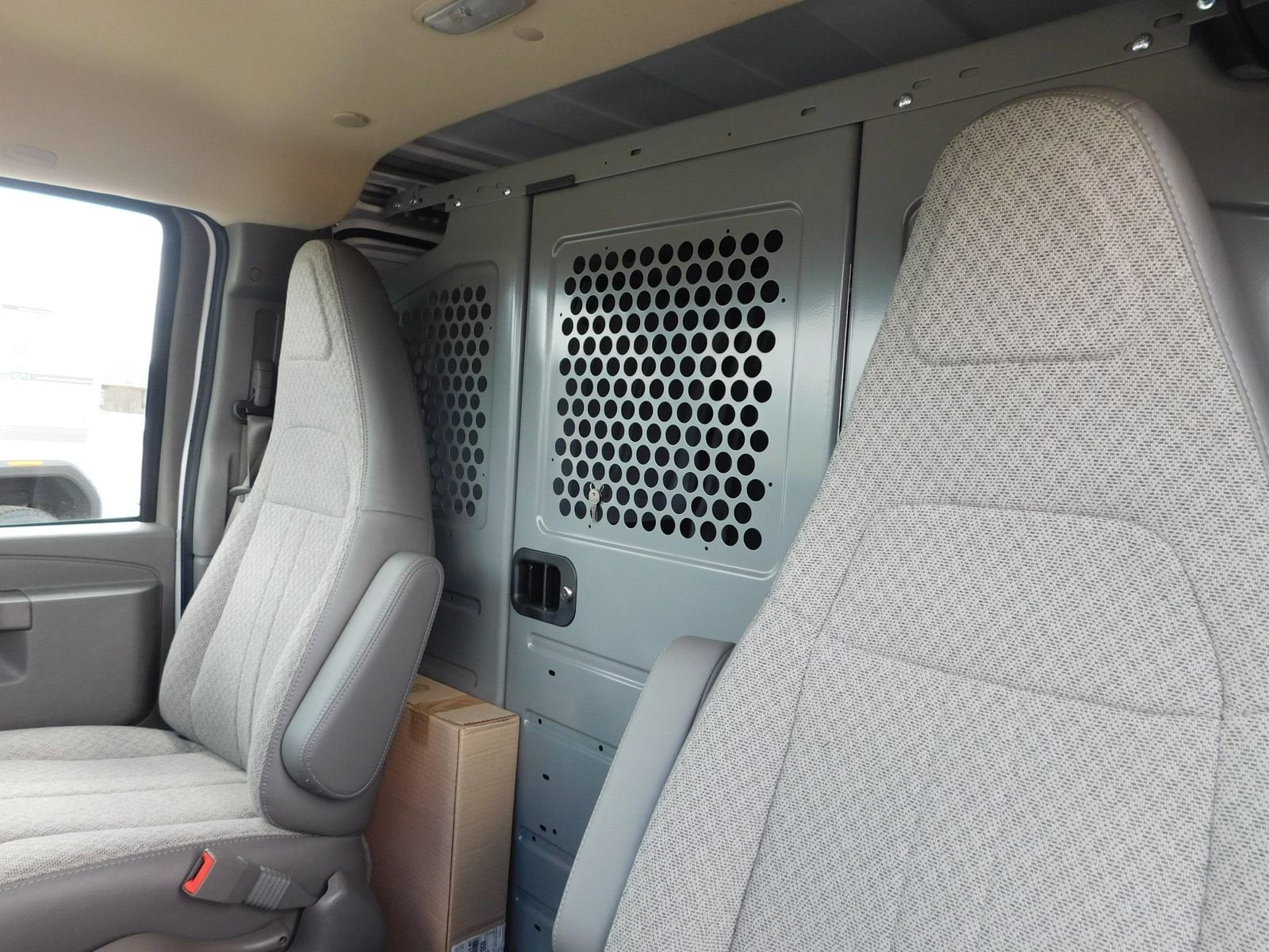 2024 Chevrolet Express Cargo 2500 WT